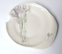 http://www.francesleeceramics.com/files/gimgs/th-10_small plate home flowers.jpg